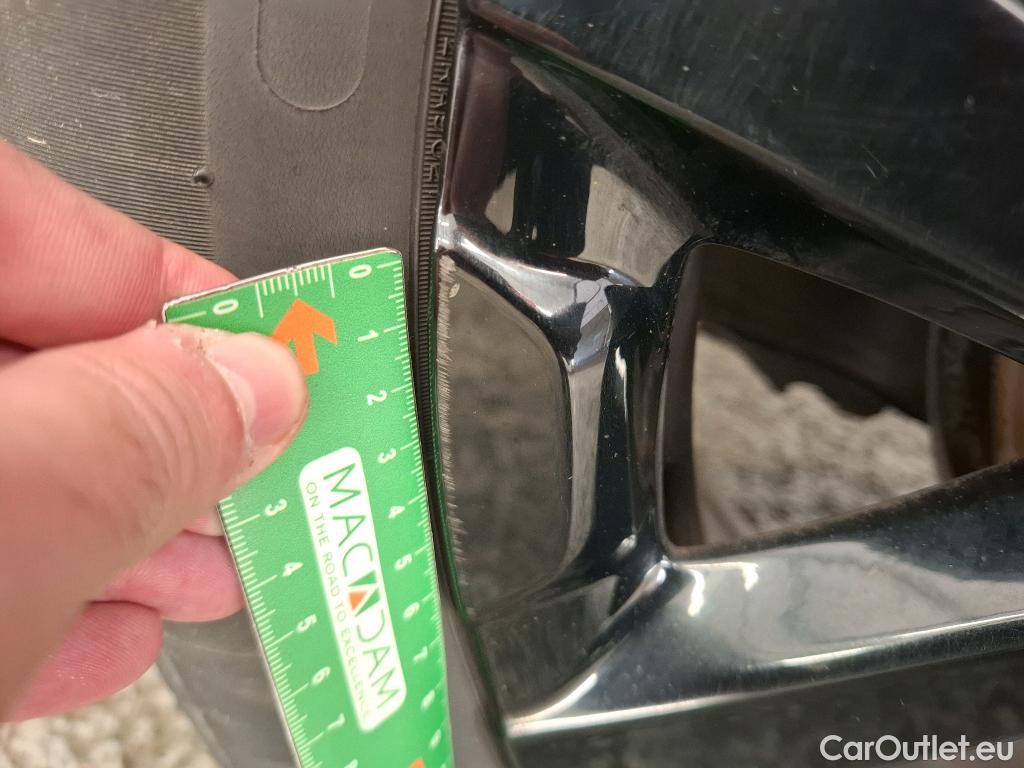  Citroen  C5  Aircross Shine Pack 1.5 BlueHDi 130CV BVA8 E6d #4