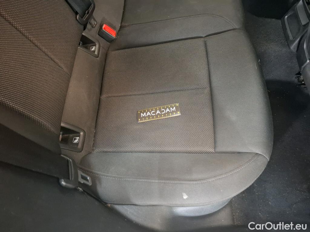  Audi  A3  Berline 30 TFSI Business Line 1.0 TFSI 110CV BVM6 E6d #46