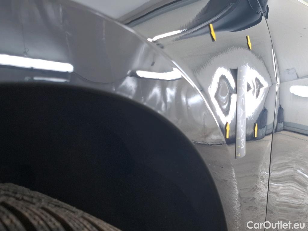  Bmw  Serie 2 BMW Série 2 Gran Coupé / 2019 / 4P / Berline 220D AUTO Business Design #18