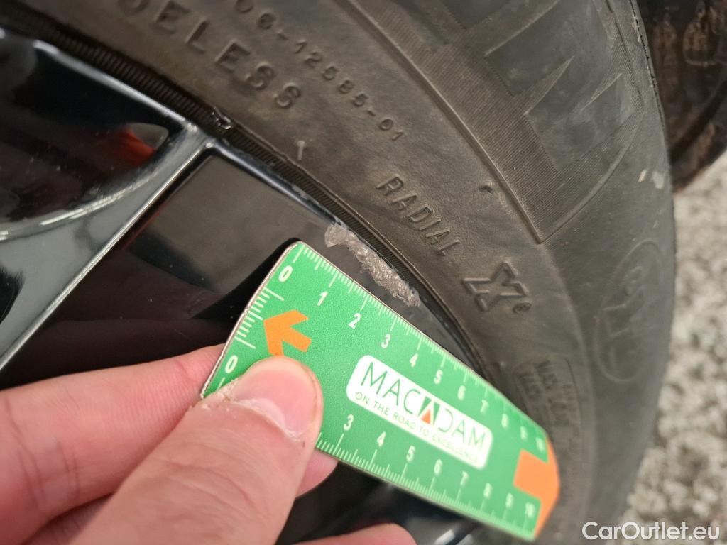  Citroen  C5  Aircross Shine Pack 1.5 BlueHDi 130CV BVA8 E6d #3