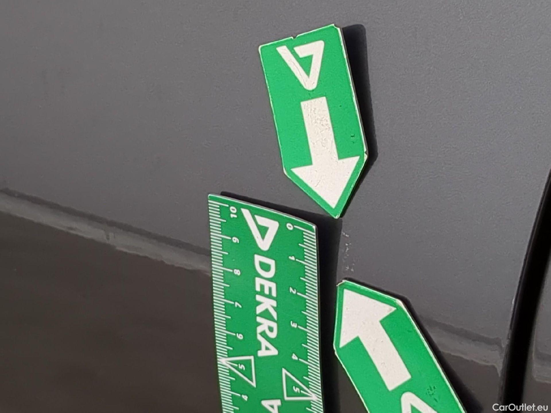  Bmw  Serie 3 Série 3 Touring 318 d Lounge 2.0 150CV BVA8 E6d #14