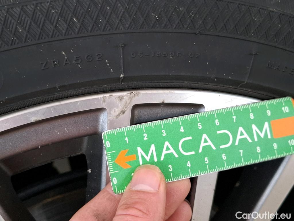  Mercedes  CLA-Klasse MERCEDES-BENZ CLA Shooting Brake / 2019 / 5P / Break CLA 200 d Business Line BA8 #51