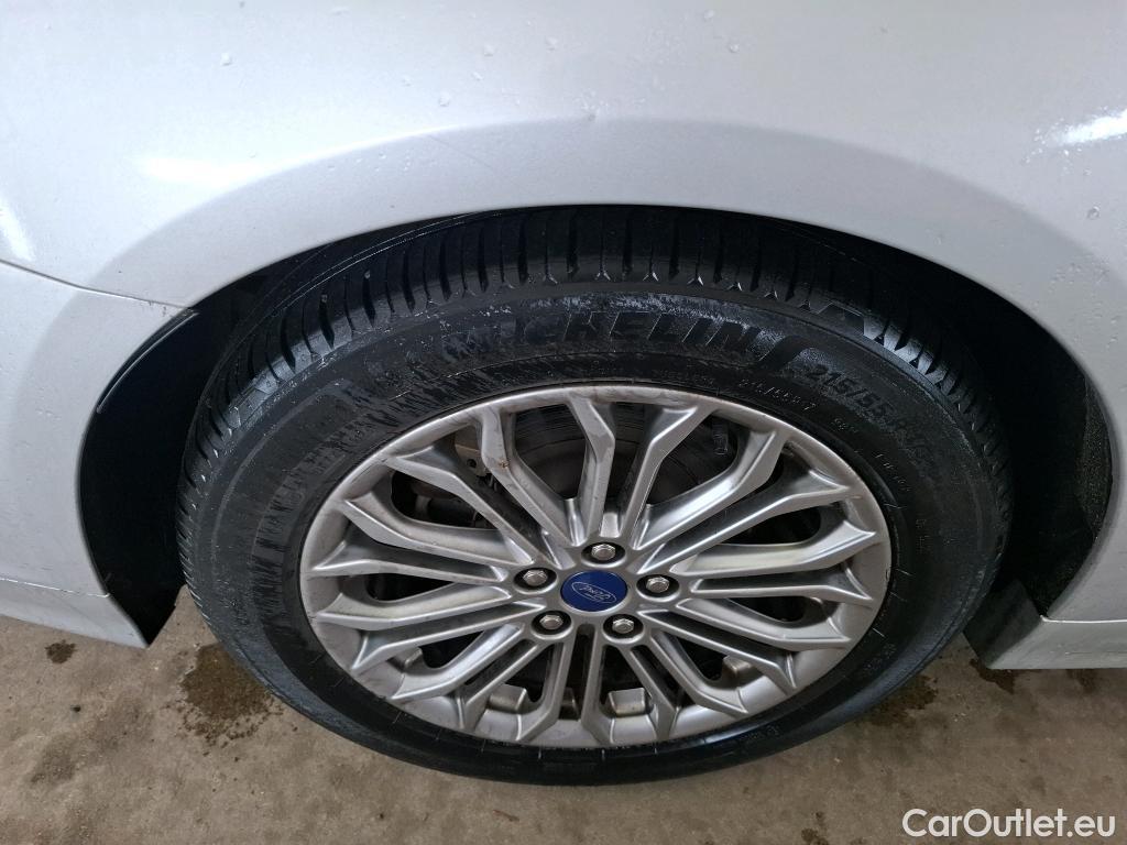  Ford  Mondeo FORD  SW / 2019 / 5P / Break SW 2.0 HYBRID 187 auto Titanium Business #27