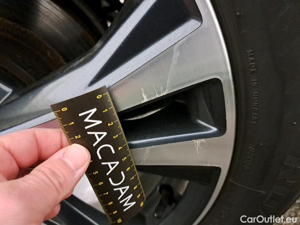  Nissan  Qashqai NISSAN  / 2017 / 5P / Crossover 1.5 DCI 115 DCT Business+ #9