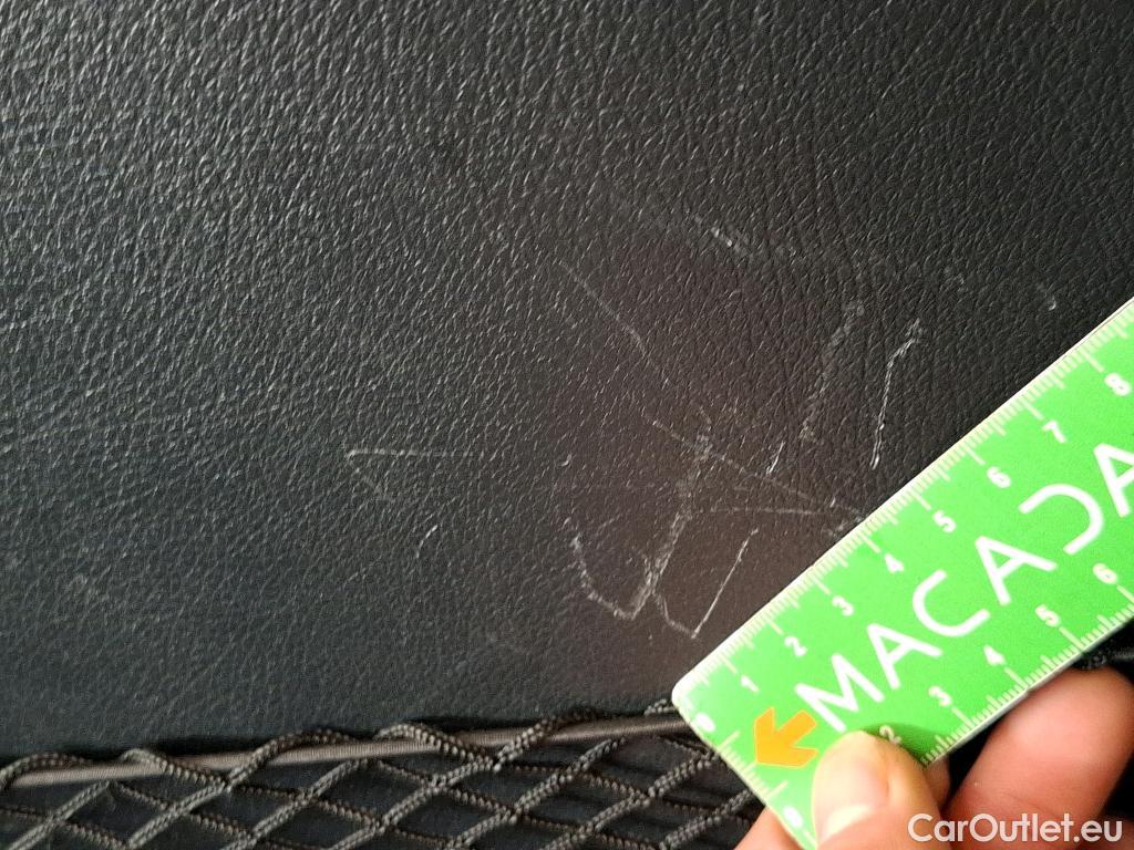  Mercedes  CLA-Klasse MERCEDES-BENZ CLA Shooting Brake / 2019 / 5P / Break CLA 200 d Business Line BA8 #26