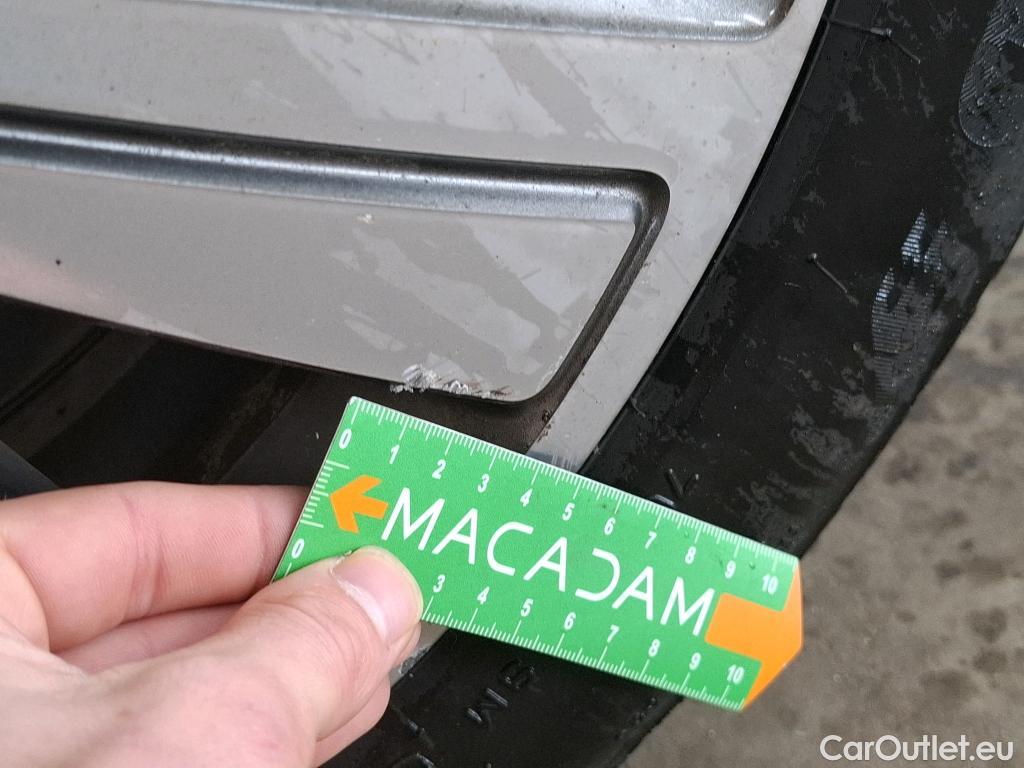  Citroen  C4 Grand Picasso CITROEN GRAND C4 PICASSO 5p MP BlueHDi 120 S&S EAT6 Business5P #48