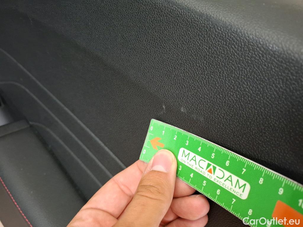  Ford  Kuga FORD  / 2019 / 5P / SUV 2.5 190 Hybrid Flexifuel Pshif ST-Line X #17