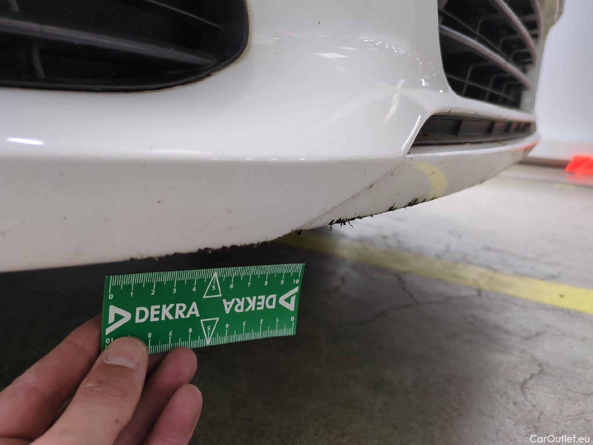  Peugeot  308  Allure 1.5 HDi 130CV BVM6 E6d #19