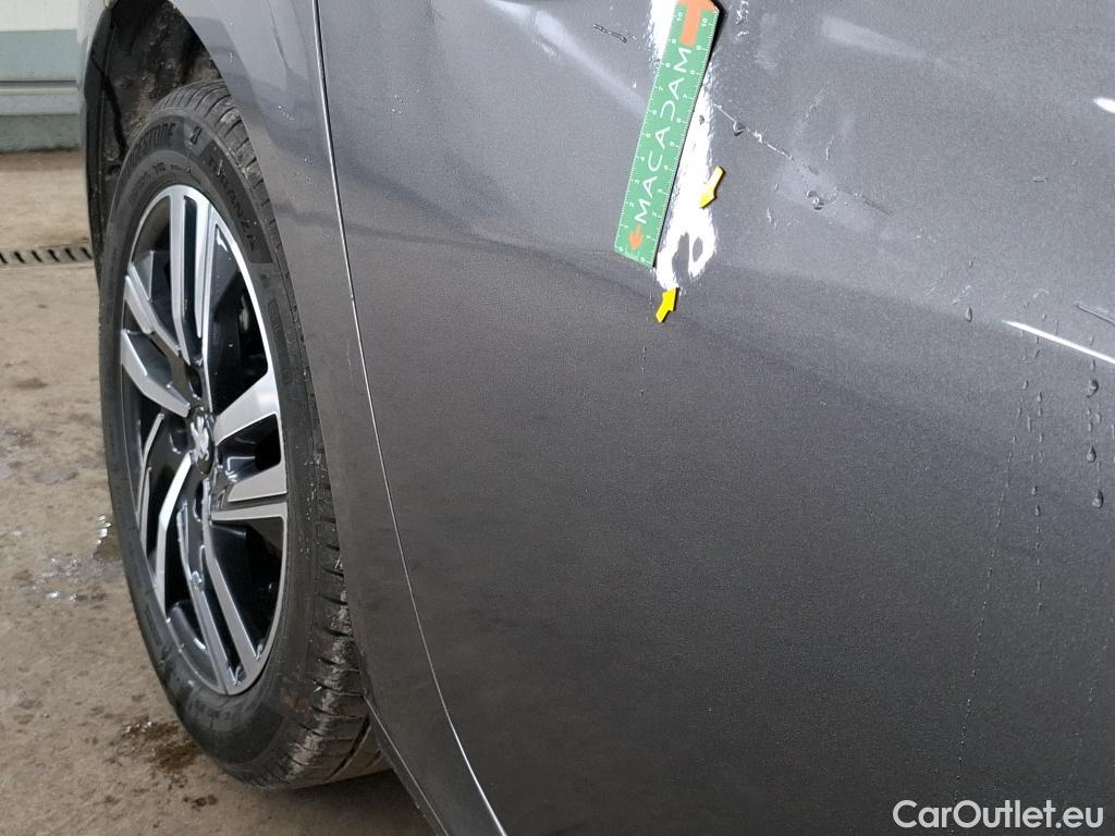  Peugeot  208 PEUGEOT  / 2019 / 5P / Berline BLUEHDI 100 S&S Allure Business #26