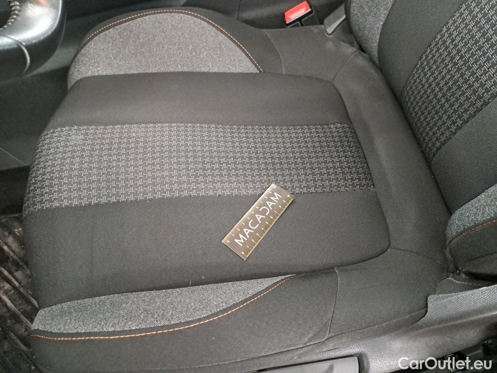  Peugeot  3008  II Active Pack 1.5 HDi 130CV BVM6 E6d #24