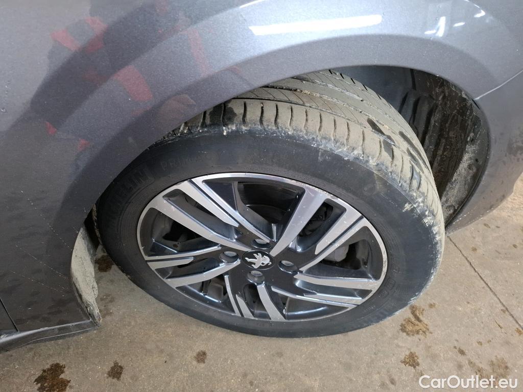  Peugeot  208 PEUGEOT  / 2019 / 5P / Berline BLUEHDI 100 S&S Allure Business #13