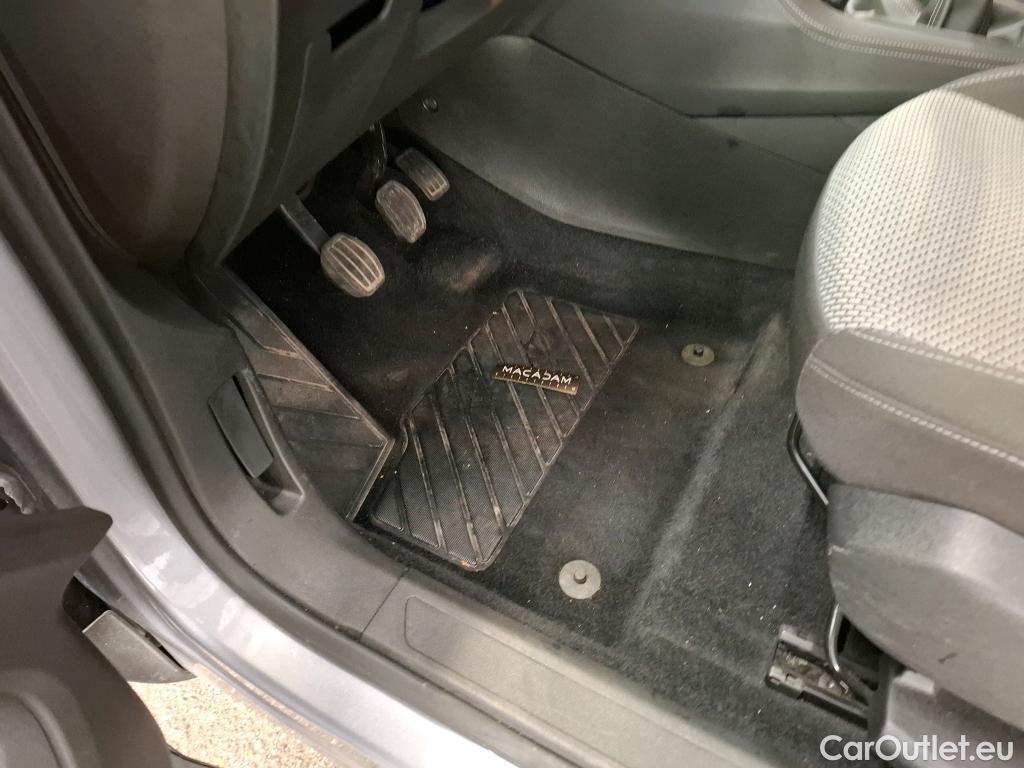  Opel   Grandland X OPEL  2017  5P  SUV 15 DIESEL 130 EDITION BUSINESS #1