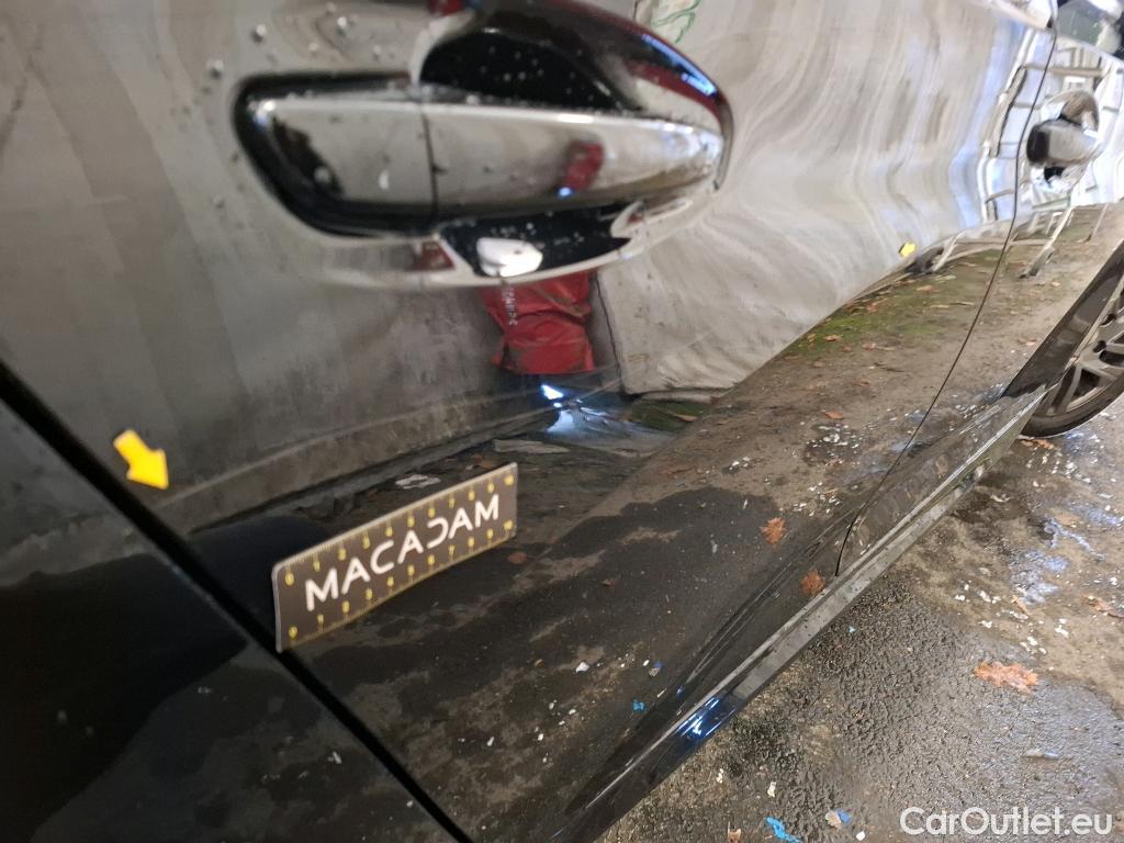  Peugeot  208  Active Pack 1.5 HDi 100CV BVM6 E6d #14