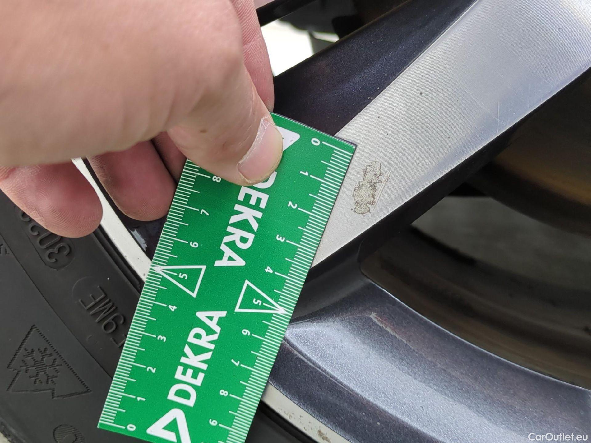  Peugeot  308  Allure 1.5 HDi 130CV BVM6 E6d #28