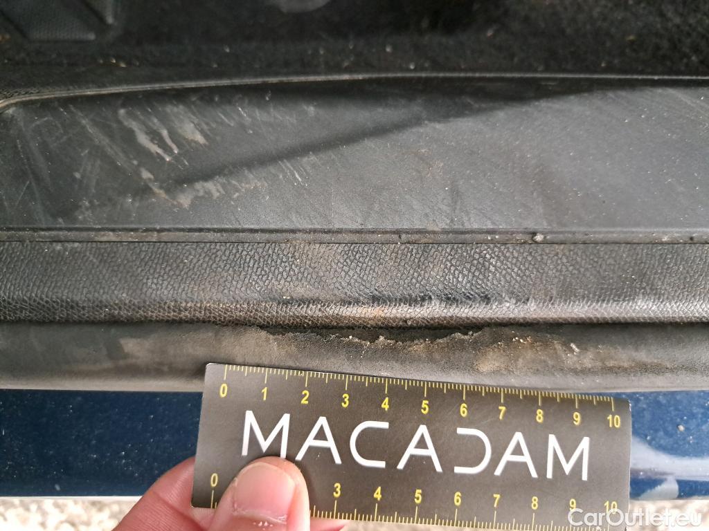  Peugeot  3008  II Active Pack 1.5 HDi 130CV BVM6 E6d #9