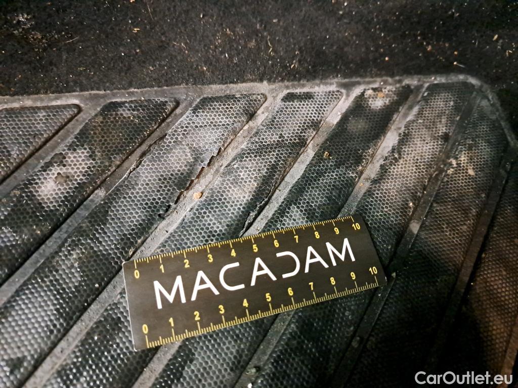  Peugeot  3008  II Active Pack 1.5 HDi 130CV BVM6 E6d #13