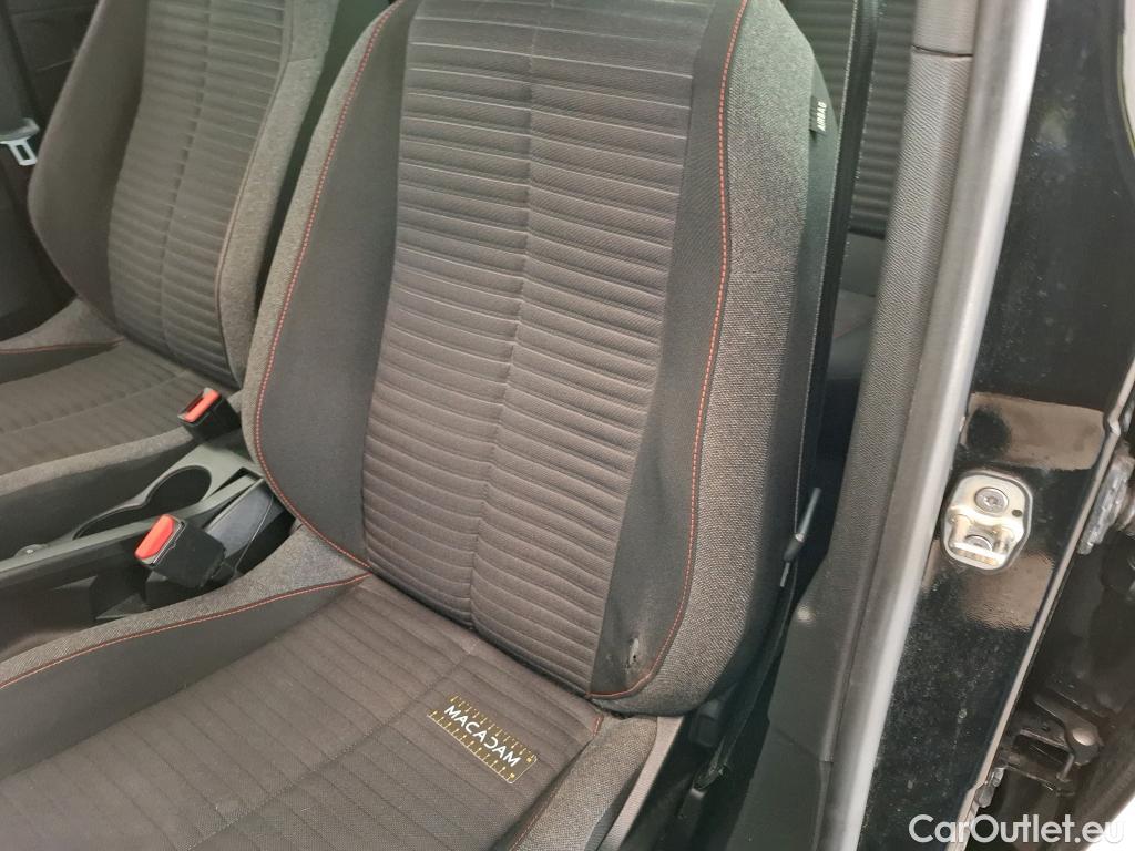  Peugeot  2008  Active Business 1.5 HDi 110CV BVM6 E6d #1