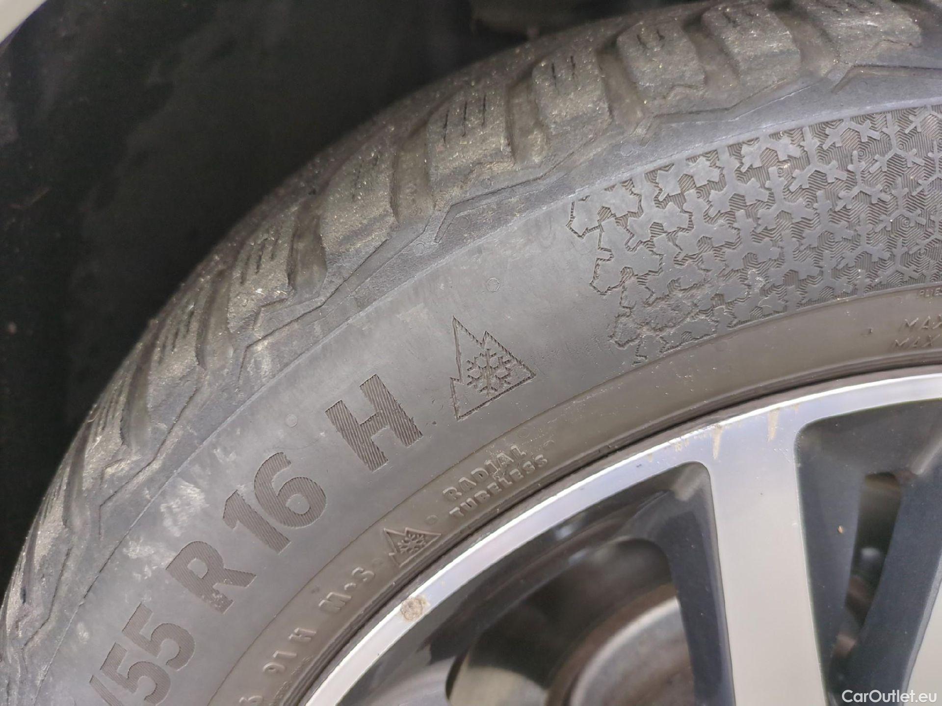  Peugeot  308  Allure 1.5 HDi 130CV BVM6 E6d #9