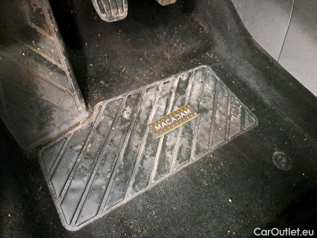  Peugeot  3008  II Active Pack 1.5 HDi 130CV BVM6 E6d #14