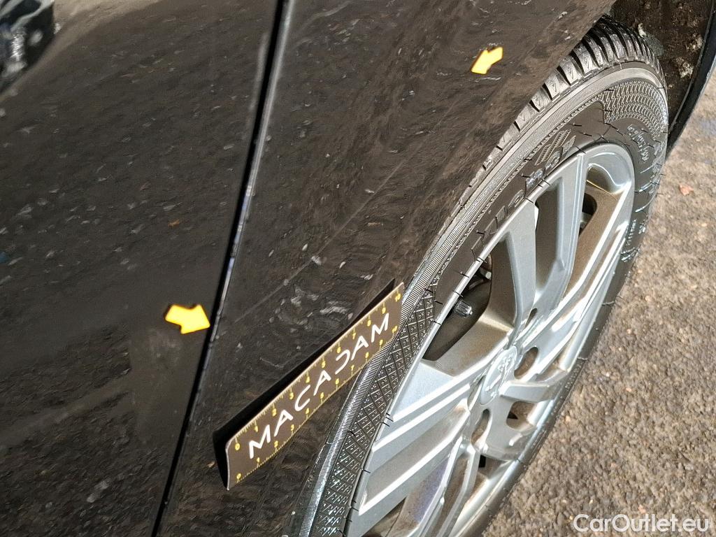  Peugeot  208  Active Pack 1.5 HDi 100CV BVM6 E6d #9