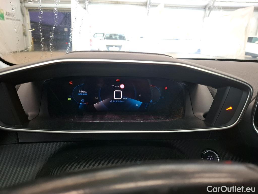  Peugeot  208 PEUGEOT  / 2019 / 5P / Berline BLUEHDI 100 S&S Allure Business #34