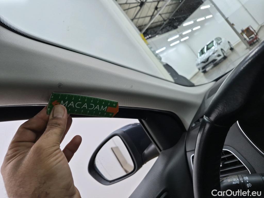  Renault  Megane RENAULT Mégane Berline / 2015 / 5P / Berline Business Blue dCi 115 #50