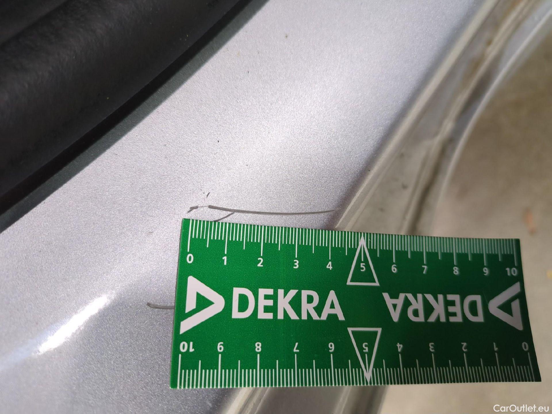  Renault  Megane  IV Berline 5 ptes. Business 1.5 dCi 115CV BVM6 E6d #25