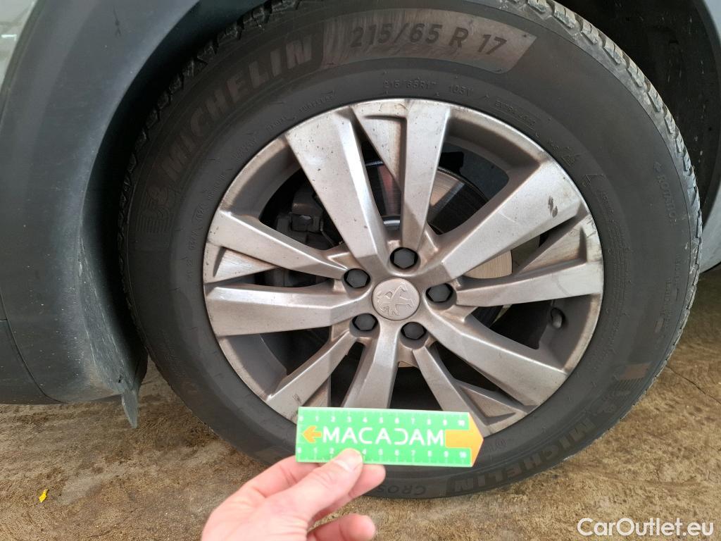  Peugeot  5008  Active Business 1.2 PureTech 130CV BVA8 7 Sieges E6dT #6