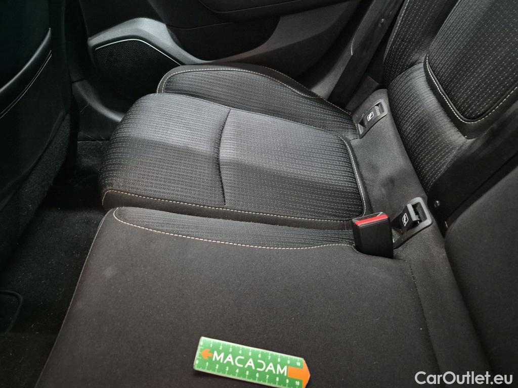  Renault  Megane RENAULT Mégane Berline / 2015 / 5P / Berline Business Blue dCi 115 #61