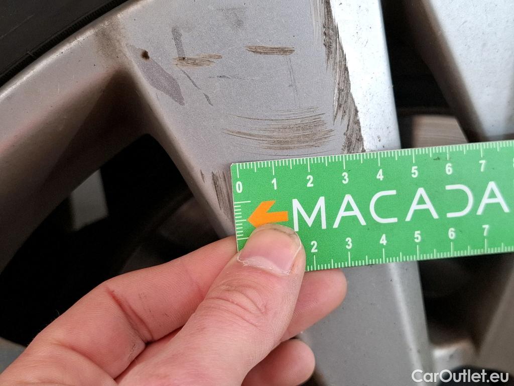  Peugeot  5008  Active Business 1.2 PureTech 130CV BVA8 7 Sieges E6dT #16