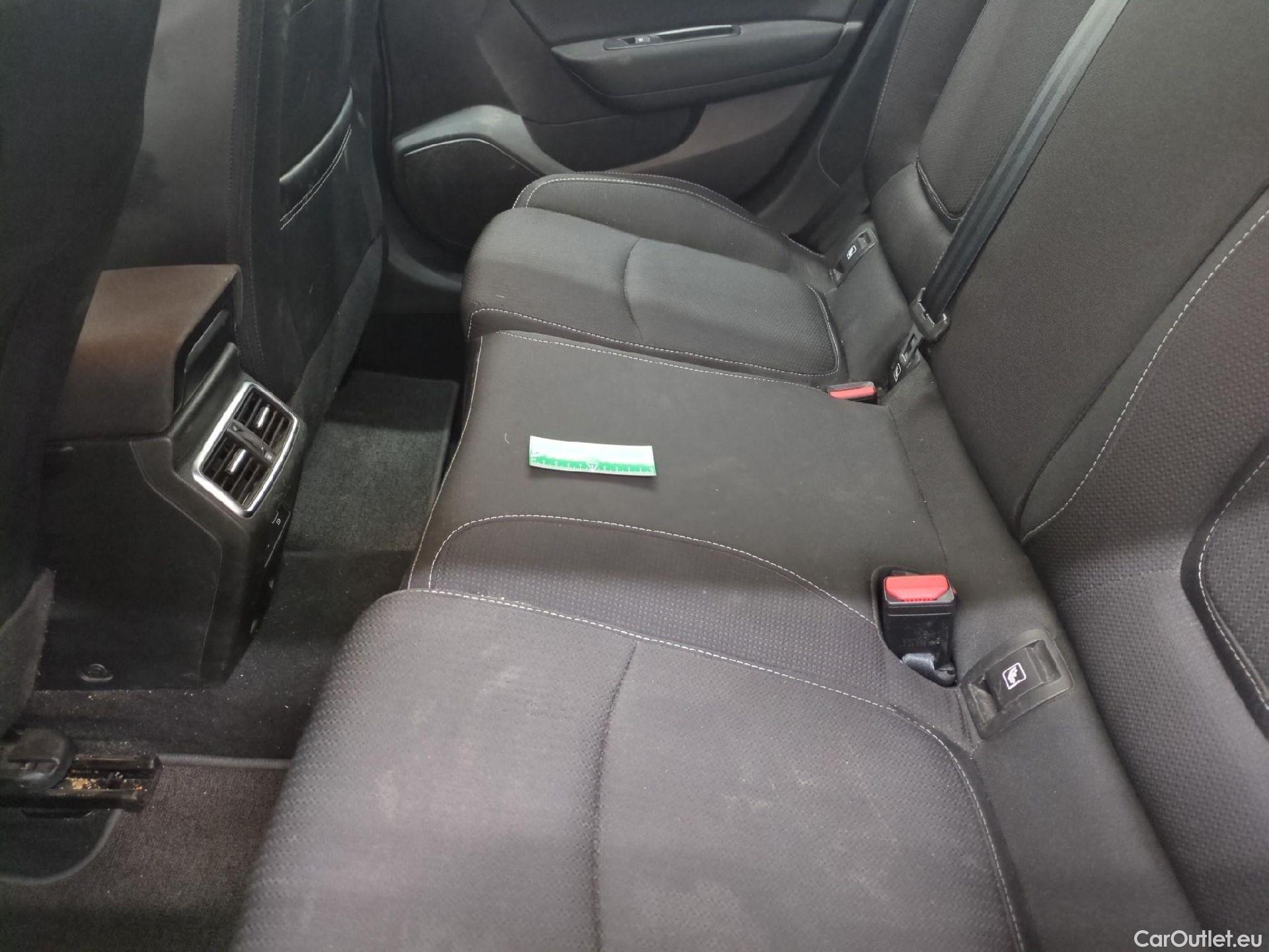  Renault  Megane  IV Berline 5 ptes. Business 1.5 dCi 115CV BVM6 E6d #7