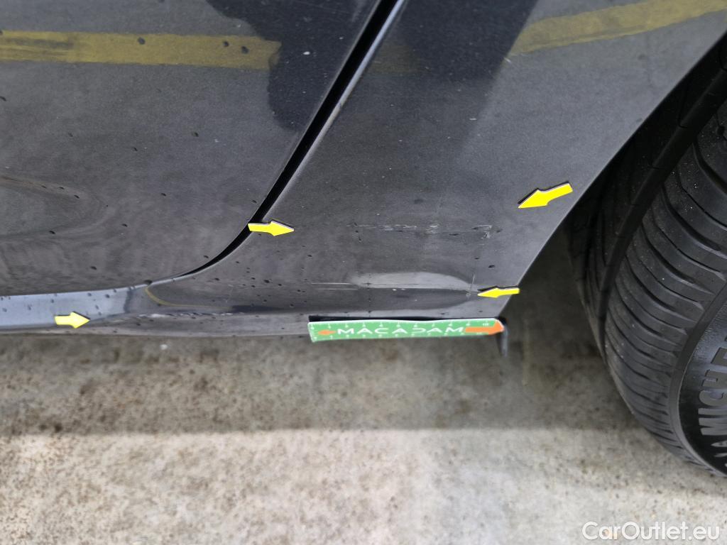  Renault  Megane RENAULT Mégane Berline / 2015 / 5P / Berline Business Blue dCi 115 #8