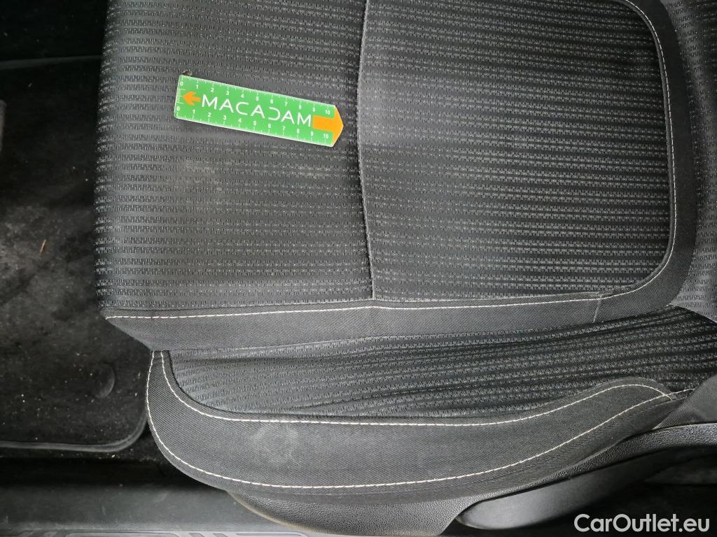  Renault  Megane RENAULT Mégane Berline / 2015 / 5P / Berline Business Blue dCi 115 #59