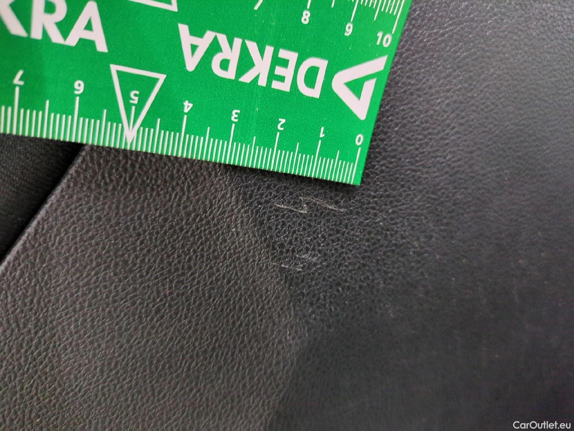  Renault  Megane  IV Berline 5 ptes. Business 1.5 dCi 115CV BVM6 E6d #15