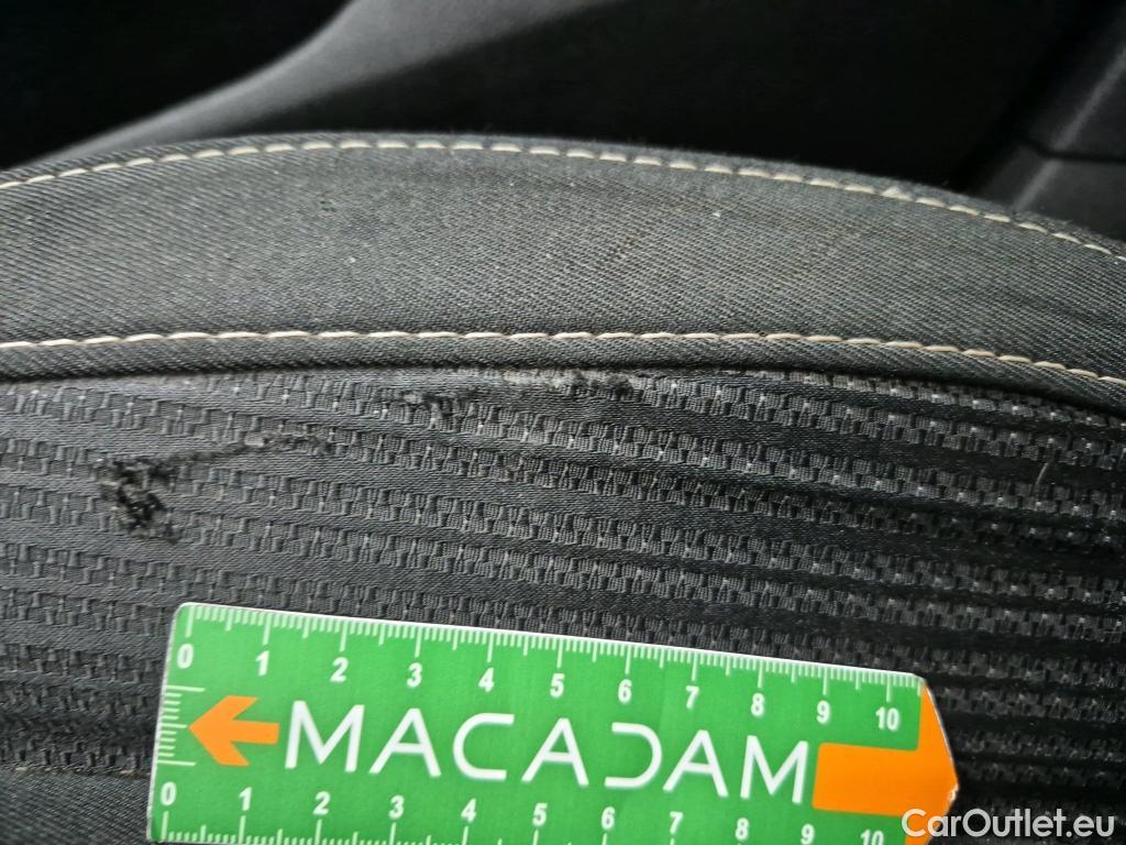  Renault  Megane RENAULT Mégane Berline / 2015 / 5P / Berline Business Blue dCi 115 #5