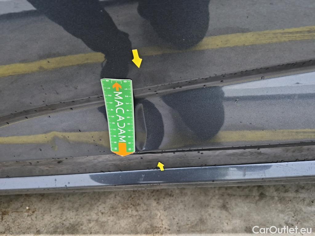  Renault  Megane RENAULT Mégane Berline / 2015 / 5P / Berline Business Blue dCi 115 #22