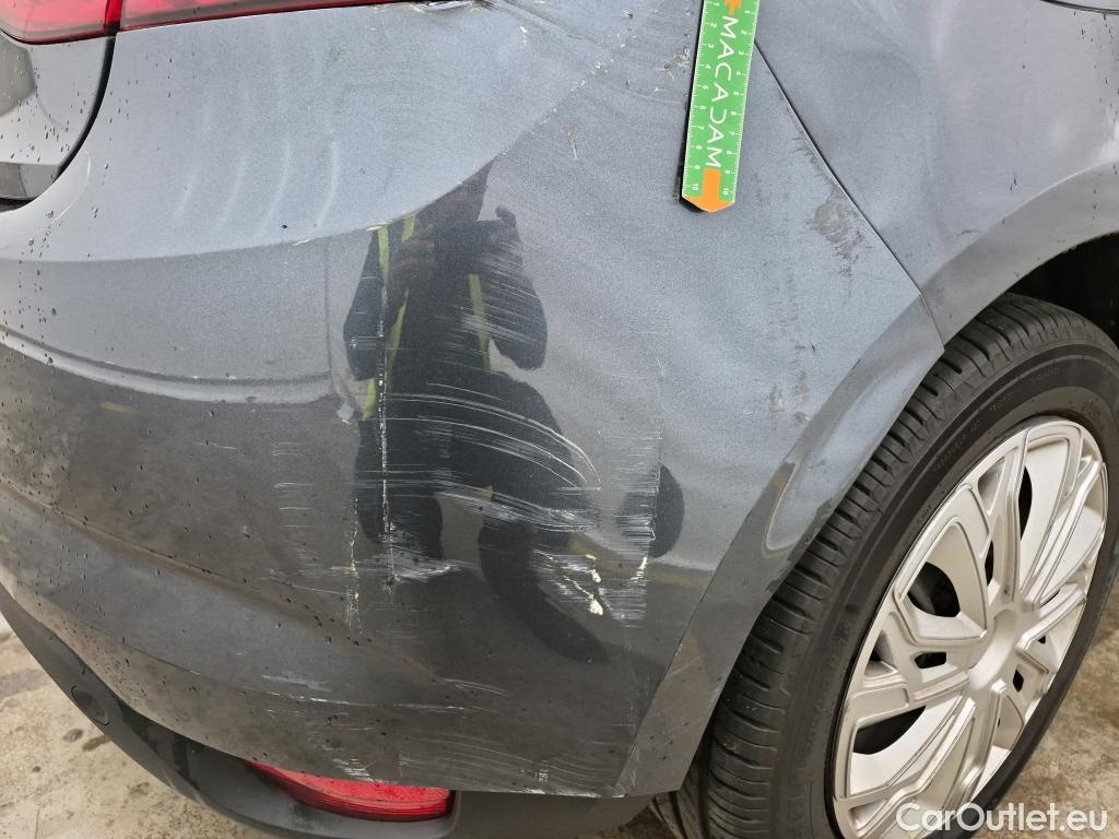  Renault  Megane RENAULT Mégane Berline / 2015 / 5P / Berline Business Blue dCi 115 #34