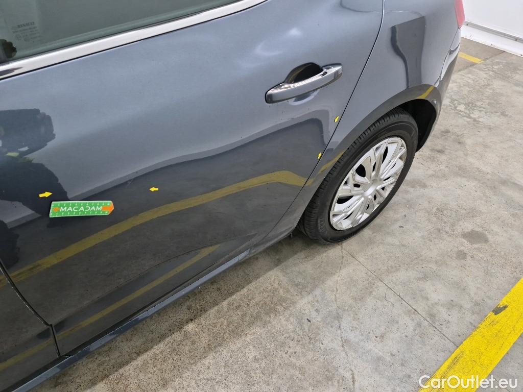  Renault  Megane RENAULT Mégane Berline / 2015 / 5P / Berline Business Blue dCi 115 #65