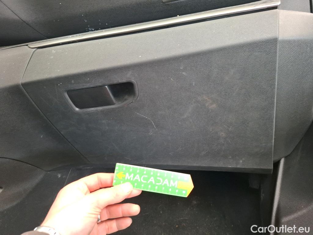  Peugeot  5008  Active Business 1.2 PureTech 130CV BVA8 7 Sieges E6dT #18