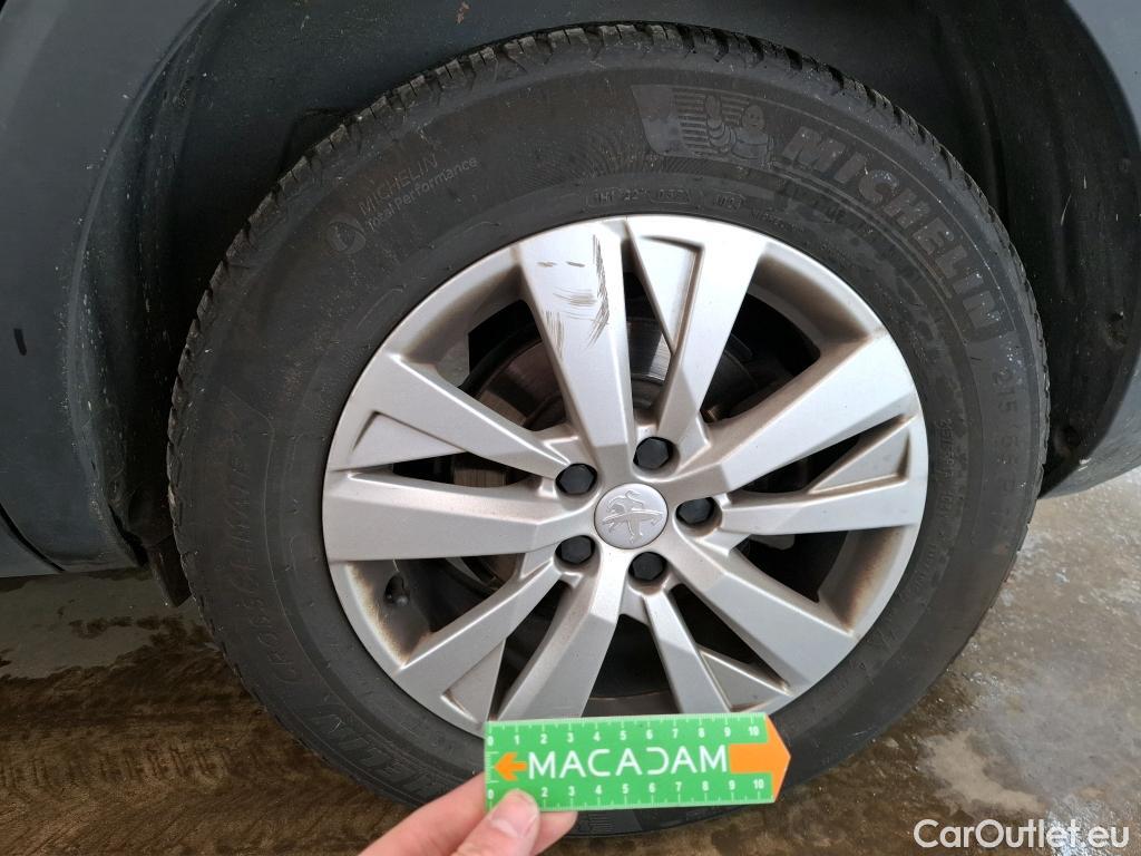  Peugeot  5008  Active Business 1.2 PureTech 130CV BVA8 7 Sieges E6dT #12