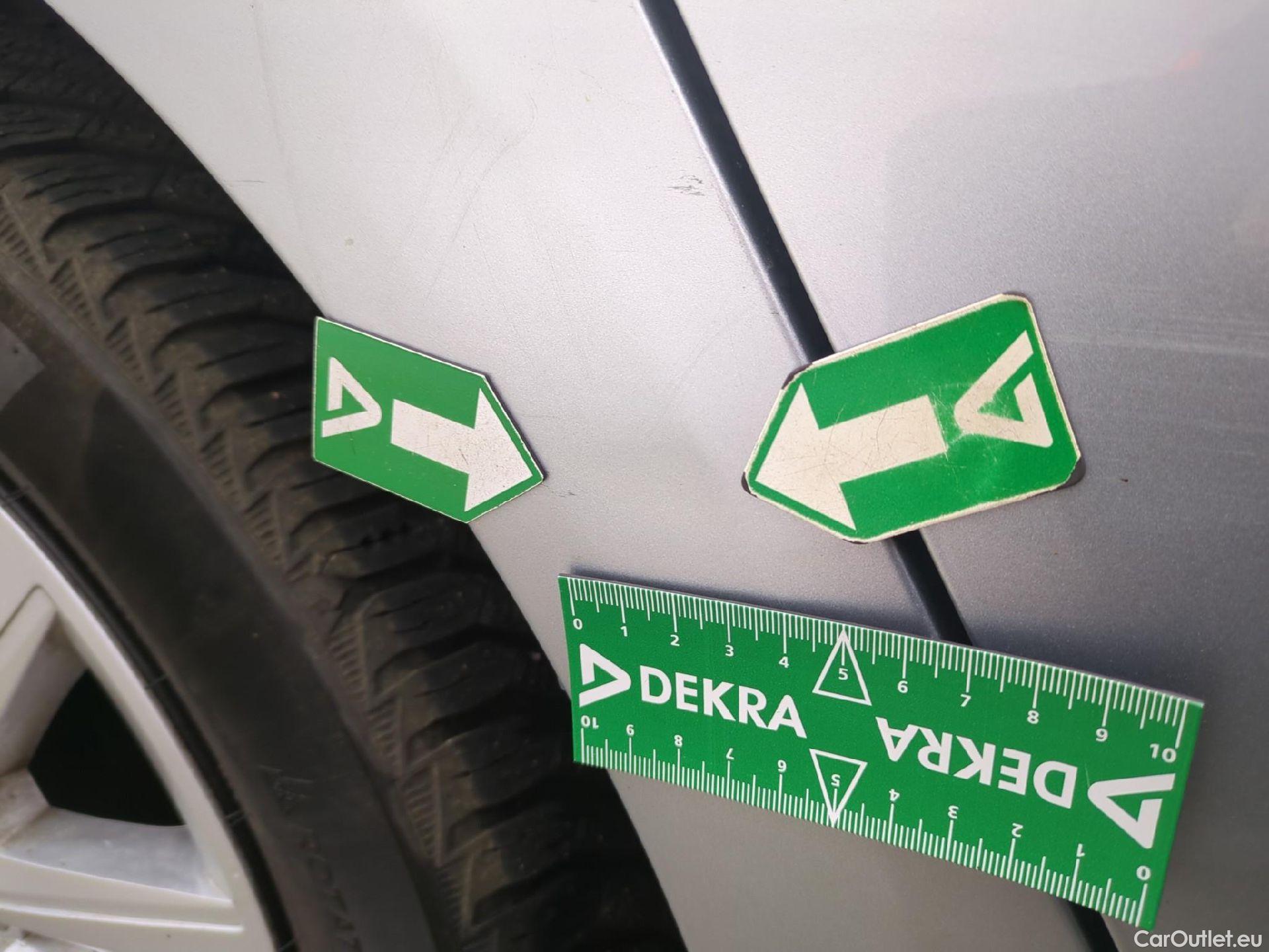  Renault  Megane  IV Berline 5 ptes. Business 1.5 dCi 115CV BVM6 E6d #32