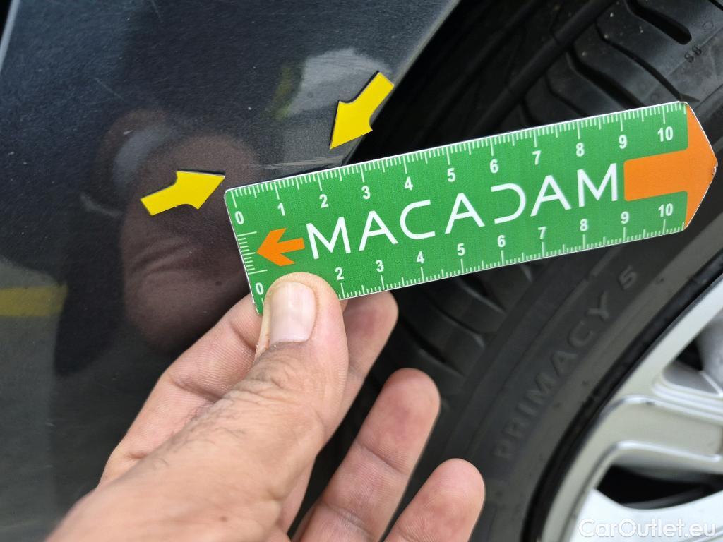  Renault  Megane RENAULT Mégane Berline / 2015 / 5P / Berline Business Blue dCi 115 #12