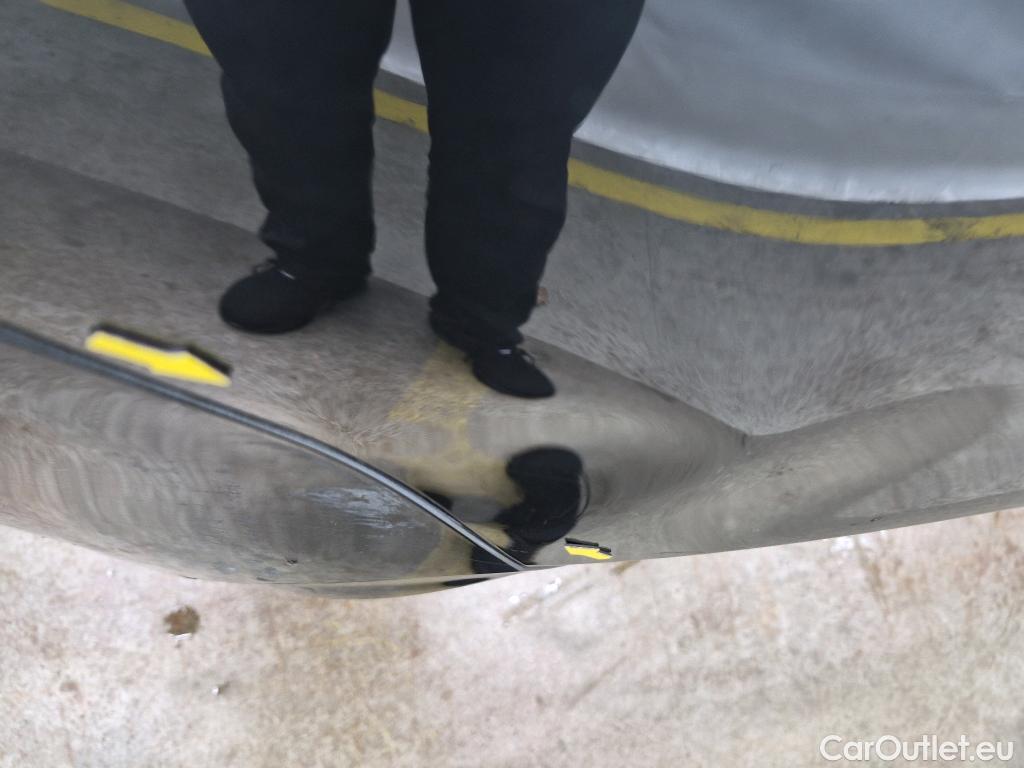  Renault  Megane RENAULT Mégane Berline / 2015 / 5P / Berline Business Blue dCi 115 #18