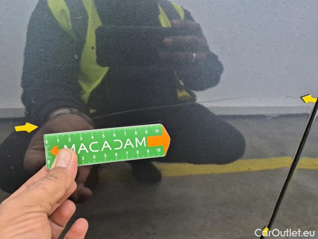  Renault  Megane RENAULT Mégane Berline / 2015 / 5P / Berline Business Blue dCi 115 #26