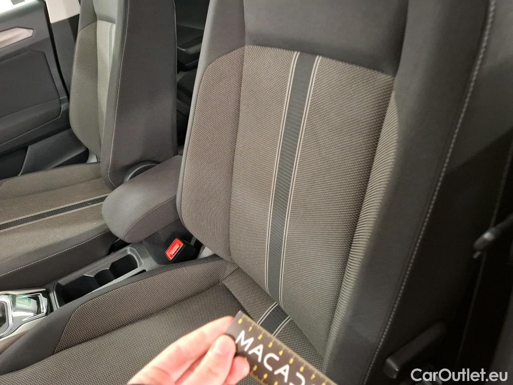  Volkswagen  T-ROC VOLKSWAGEN  / 2017 / 5P / SUV 2.0 TDI 150 LOUNGE BUSINESS DSG7 #24