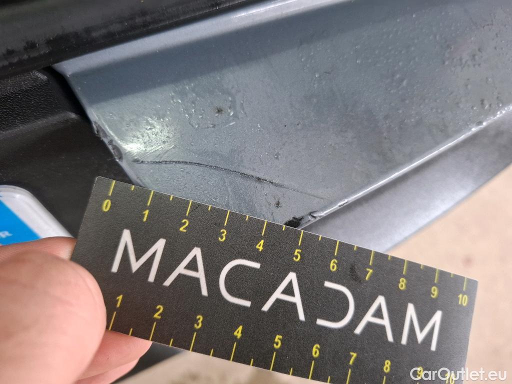  Volvo  XC 40 VOLVO XC40 / 2017 / 5P / SUV Recharge T5 262 DCT7 Inscription Busi #40