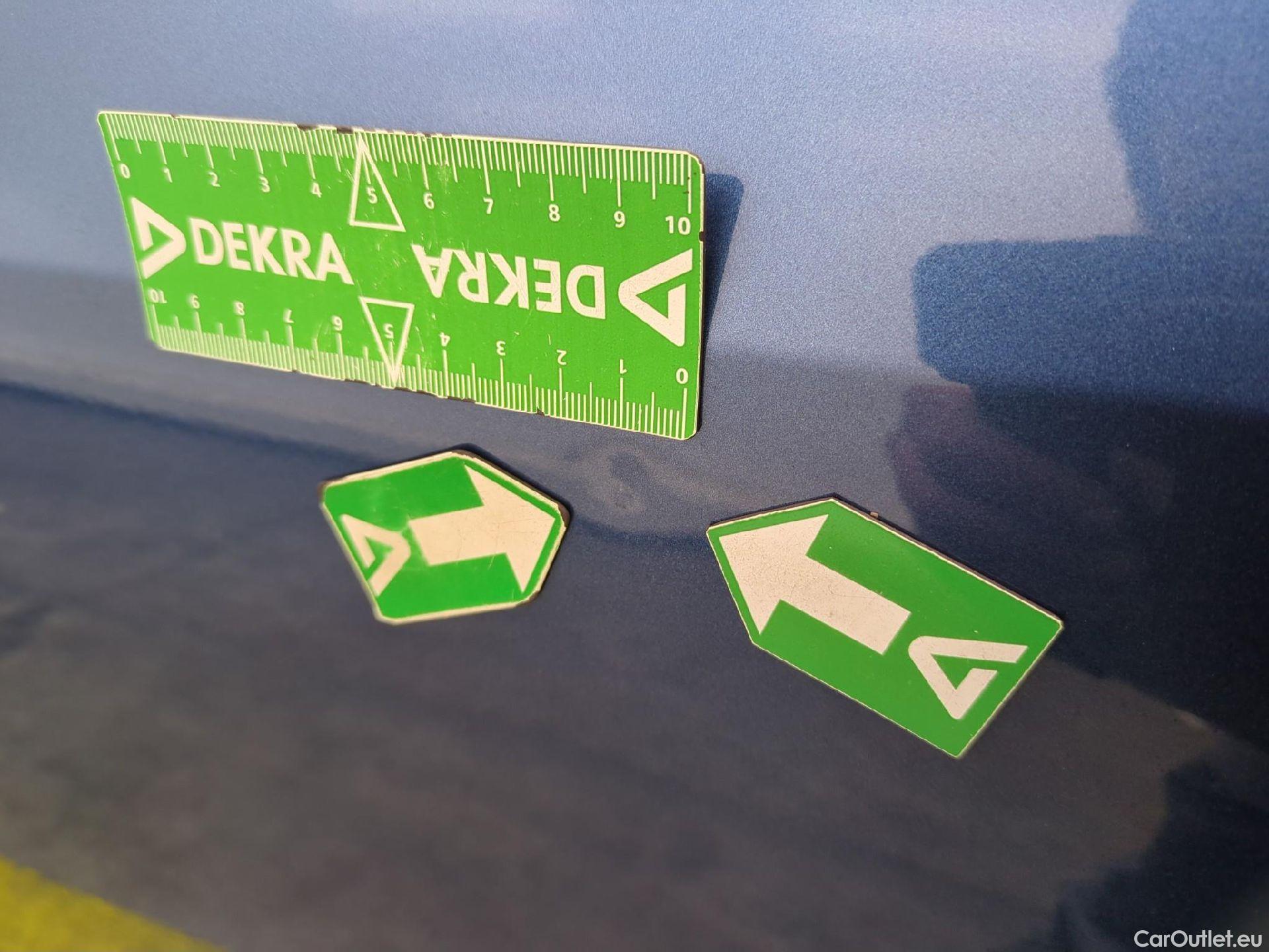  Volkswagen  Tiguan VOLKSWAGEN  Allspace / 2017 / 5P / SUV 2.0 TDI 150 BMV6 Carat #13