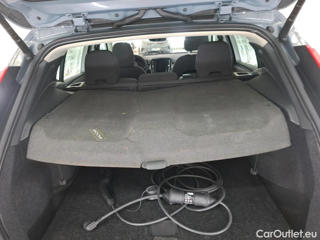  Volvo  XC 40 VOLVO XC40 / 2017 / 5P / SUV Recharge T5 262 DCT7 Inscription Busi #16
