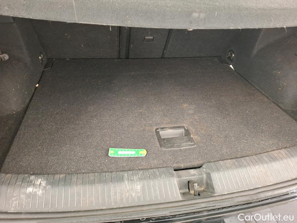  Volkswagen  T-ROC VOLKSWAGEN  / 2017 / 5P / SUV 1.0 TSI 110 LOUNGE BUSINESS #21