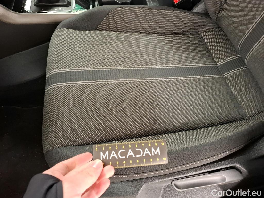  Volkswagen  T-ROC VOLKSWAGEN  / 2017 / 5P / SUV 2.0 TDI 150 LOUNGE BUSINESS DSG7 #23